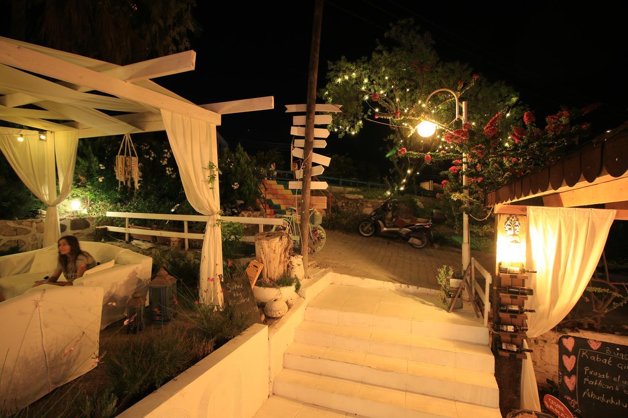 Fullmoon Rooms Cesme Çeşme Kültér fotó