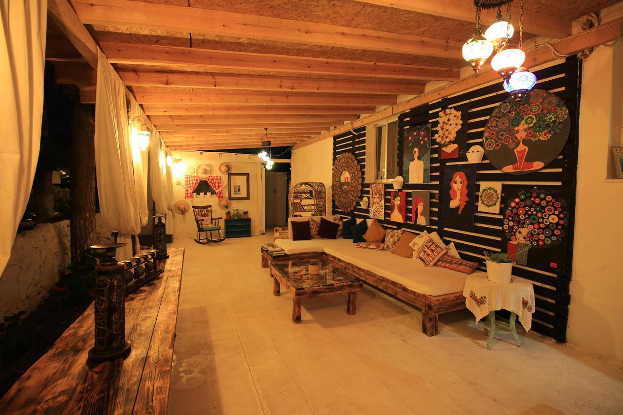 Fullmoon Rooms Cesme Çeşme Kültér fotó